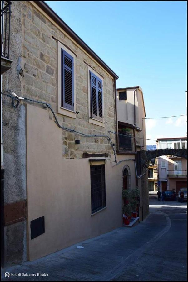 B&B Caravella Mezzojuso Exterior foto